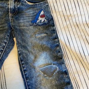 Boys Shark jeans by GapKids- size 5 EUC